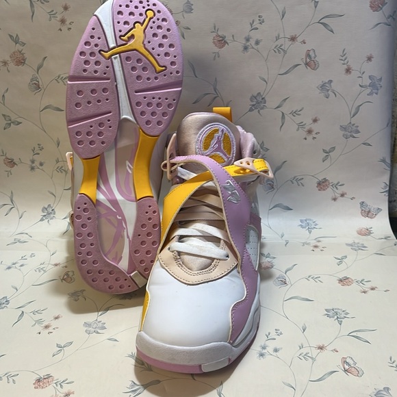 Jordan 8s pink/white/gold size 6.5 - Picture 2 of 3